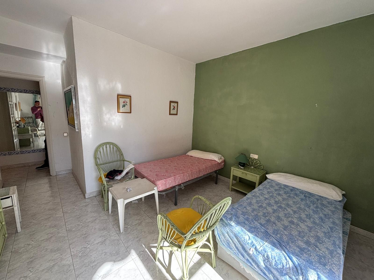 3 Bed Apartment for sale in Nueva Andalucía Costa Del Sol, Málaga, Spain