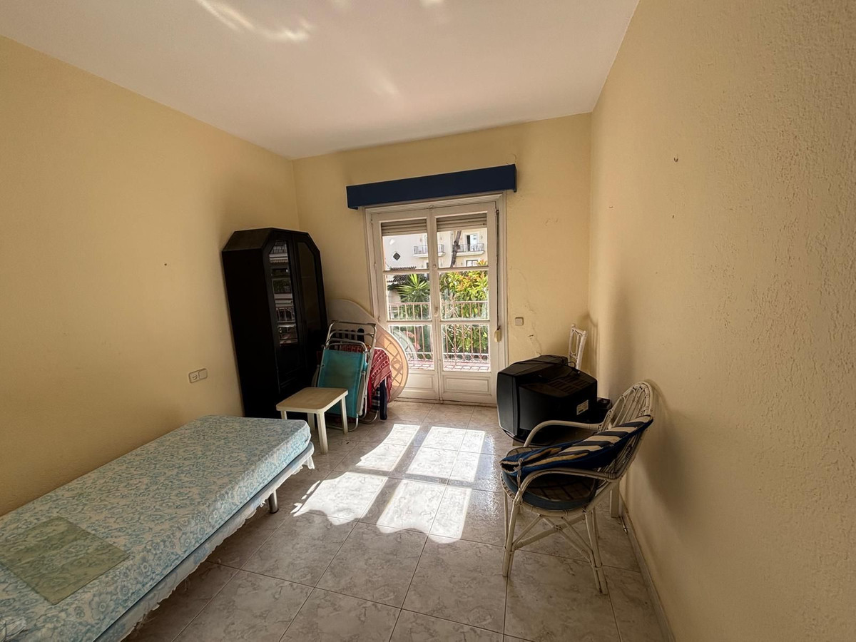 3 Bed Apartment for sale in Nueva Andalucía Costa Del Sol, Málaga, Spain