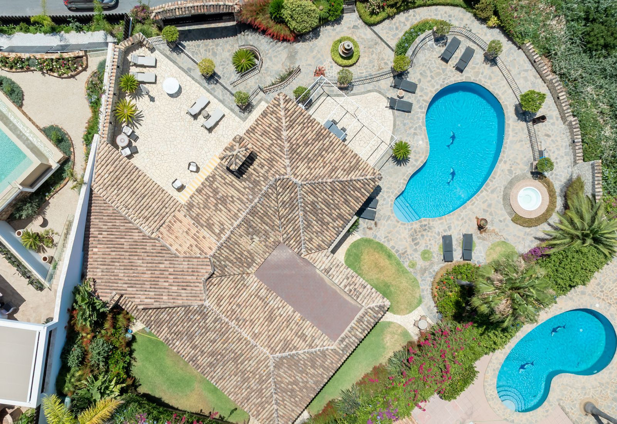 Se vende Villa - Chalet de 4 dormitorios en Costa Del Sol, Málaga, España