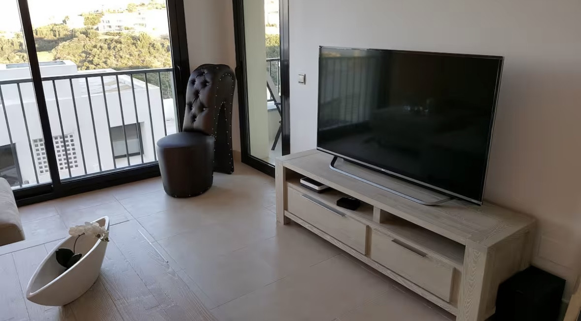 Se vende Apartamento Planta Media de 2 dormitorios en Costa Del Sol, Málaga, España