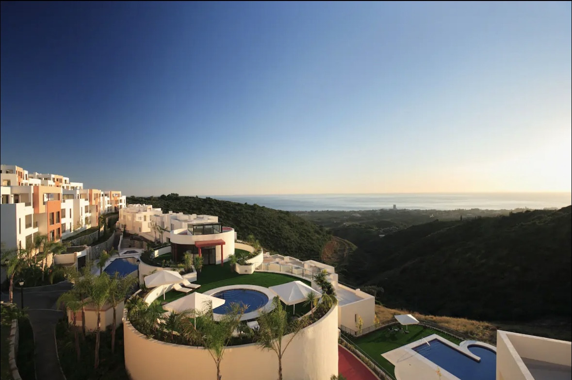 Se vende Apartamento Planta Media de 2 dormitorios en Costa Del Sol, Málaga, España