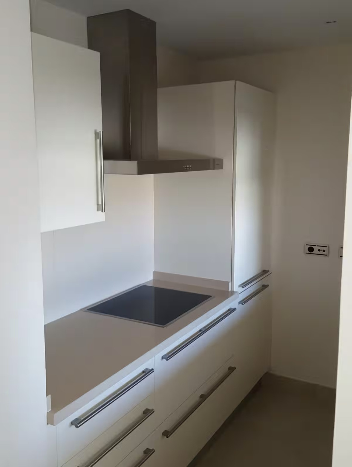 Se vende Apartamento Planta Media de 2 dormitorios en Costa Del Sol, Málaga, España
