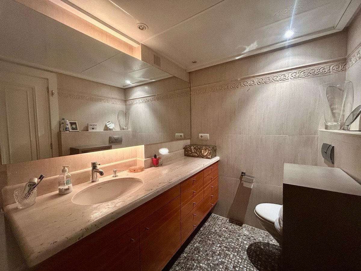 3 Bed Apartment for sale in Benidorm Costa Blanca, Alicante, Spain