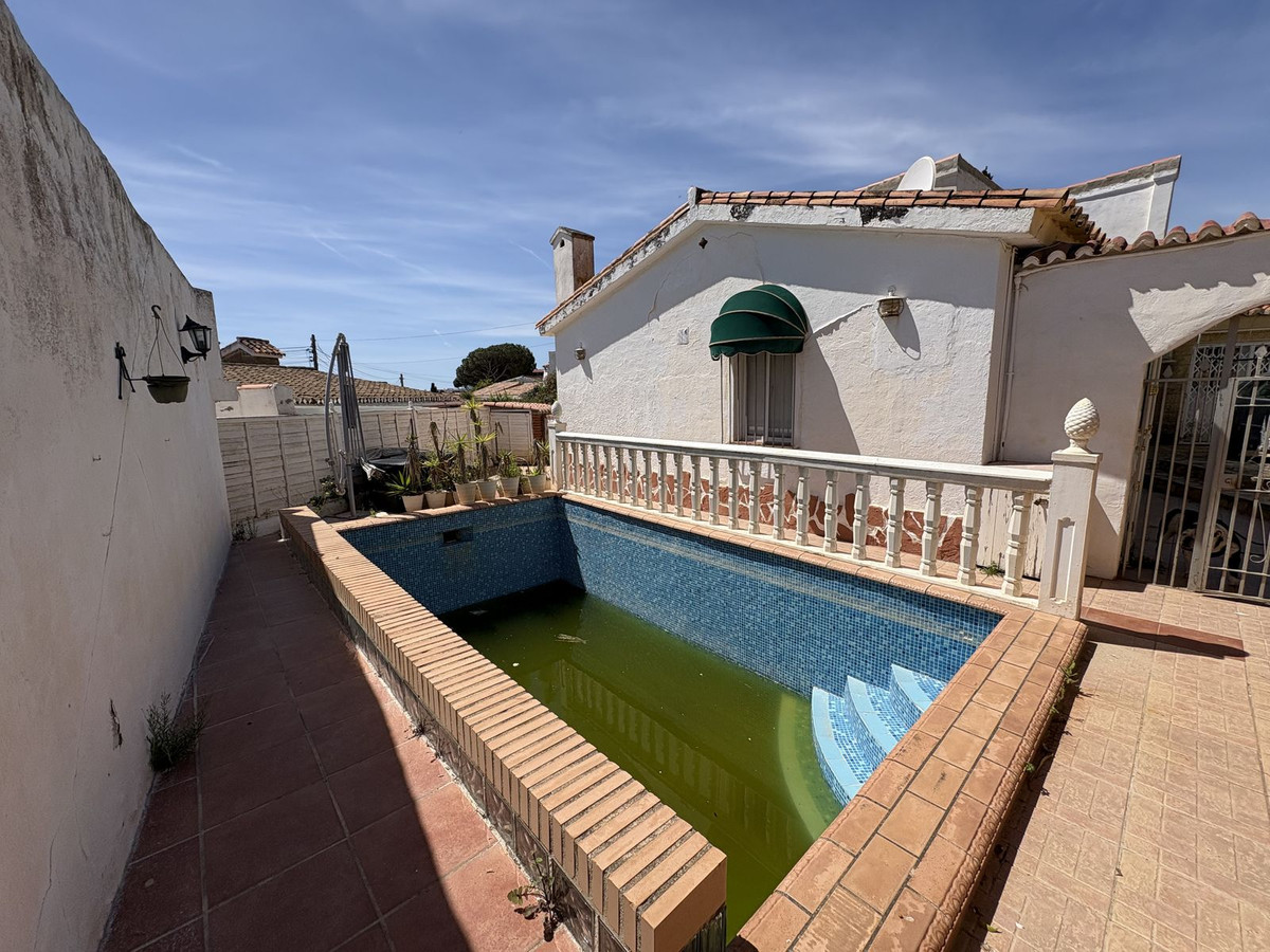 Se vende Pareada de 4 dormitorios en Costa Del Sol, Málaga, España