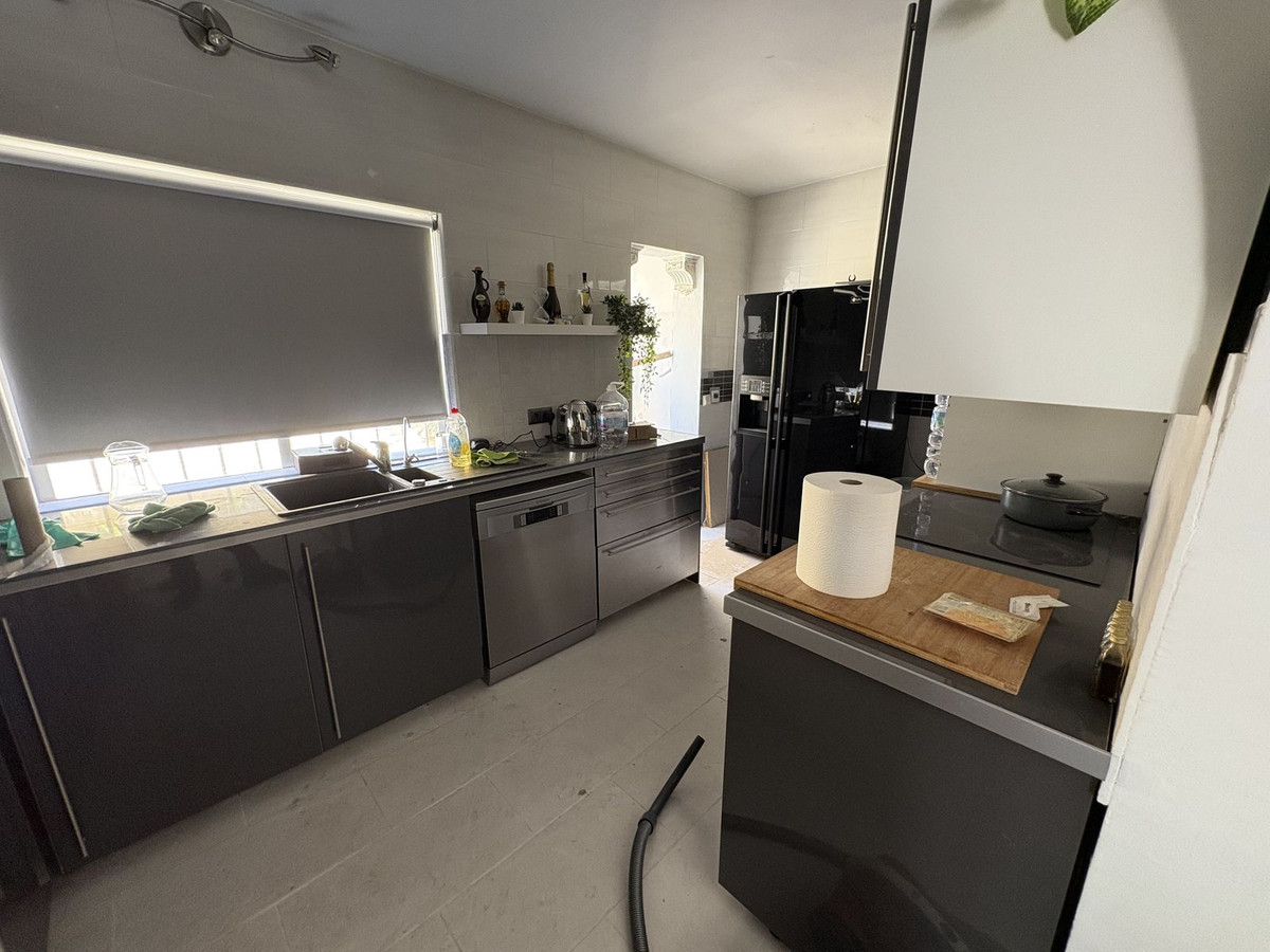 Se vende Pareada de 4 dormitorios en Costa Del Sol, Málaga, España