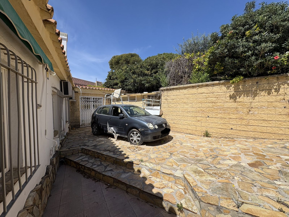 Se vende Pareada de 4 dormitorios en Costa Del Sol, Málaga, España