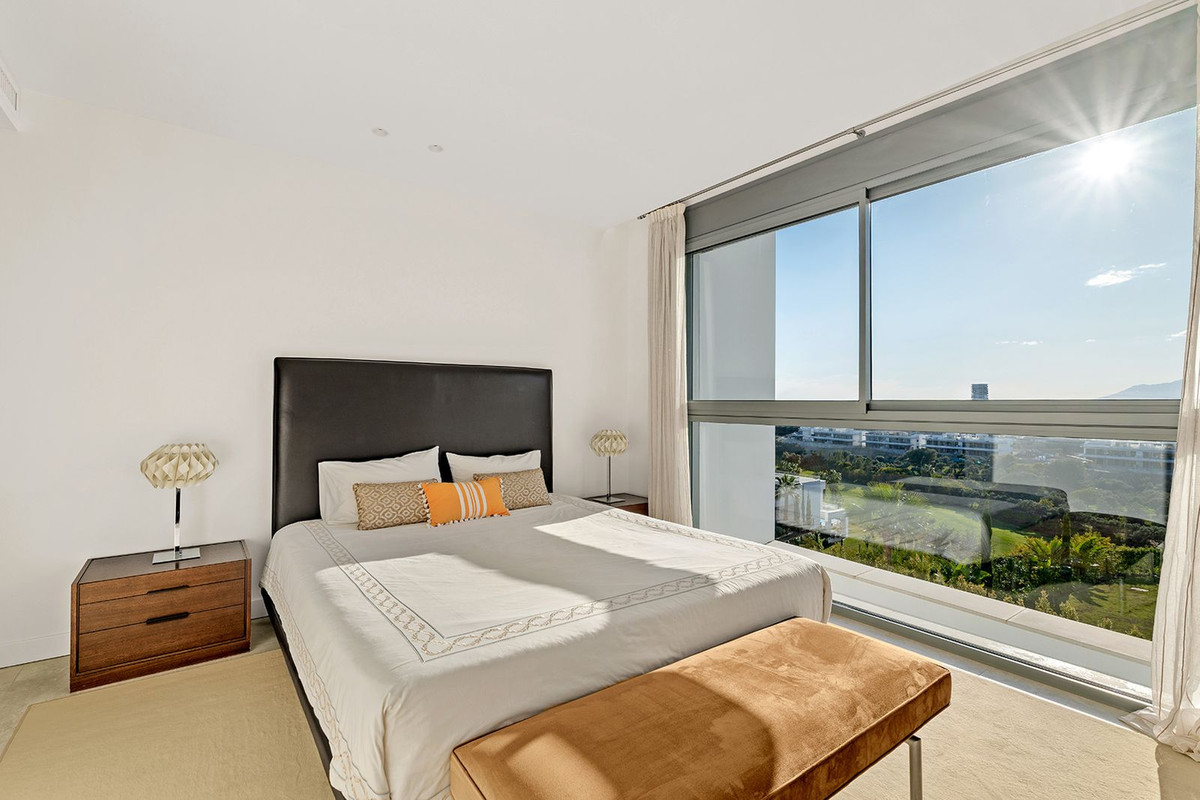 4 Bed Apartment for sale in Santa Clara Costa Del Sol, Málaga, Spain