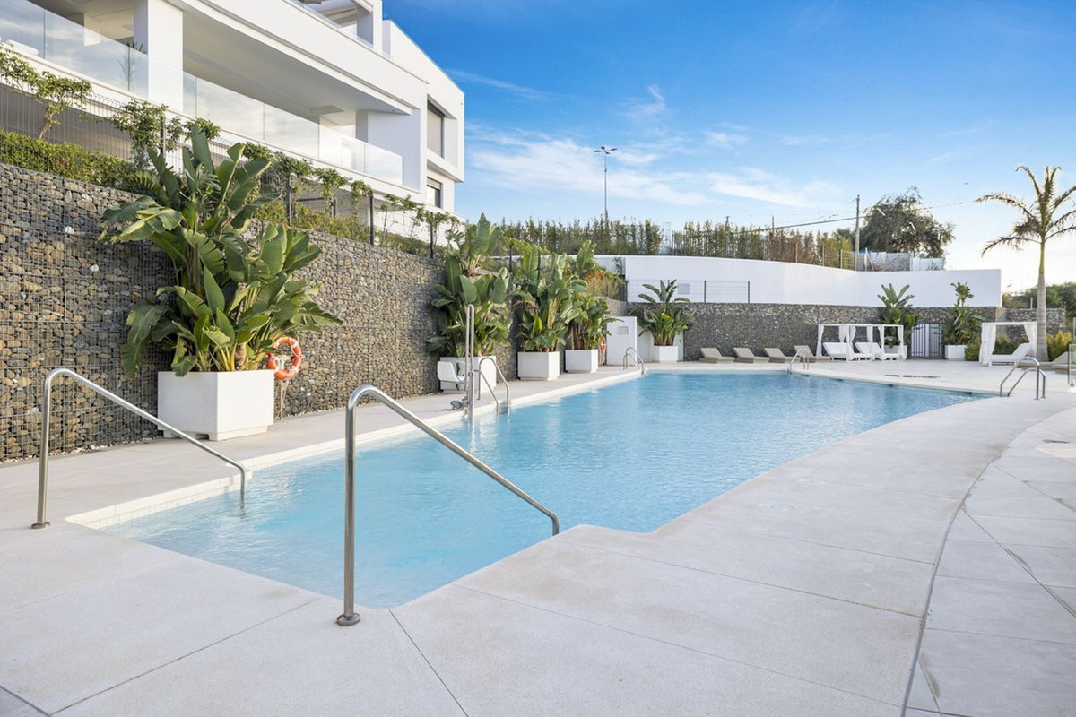 4 Bed Apartment for sale in Santa Clara Costa Del Sol, Málaga, Spain