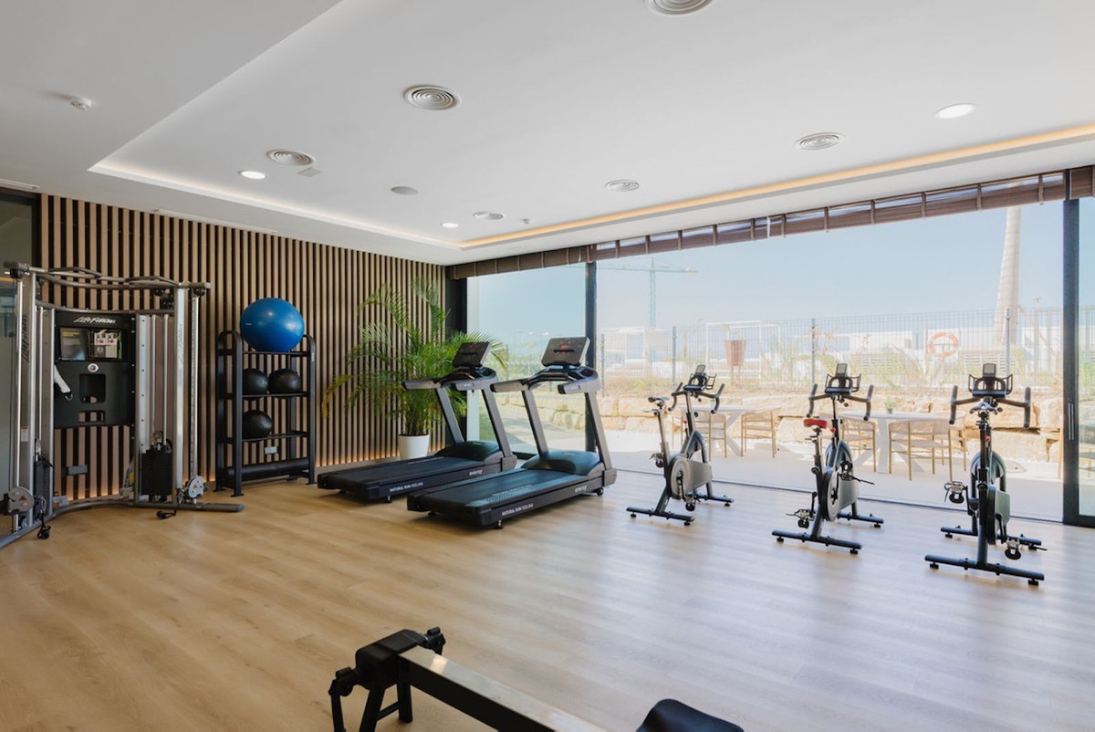 4 Bed Apartment for sale in Santa Clara Costa Del Sol, Málaga, Spain