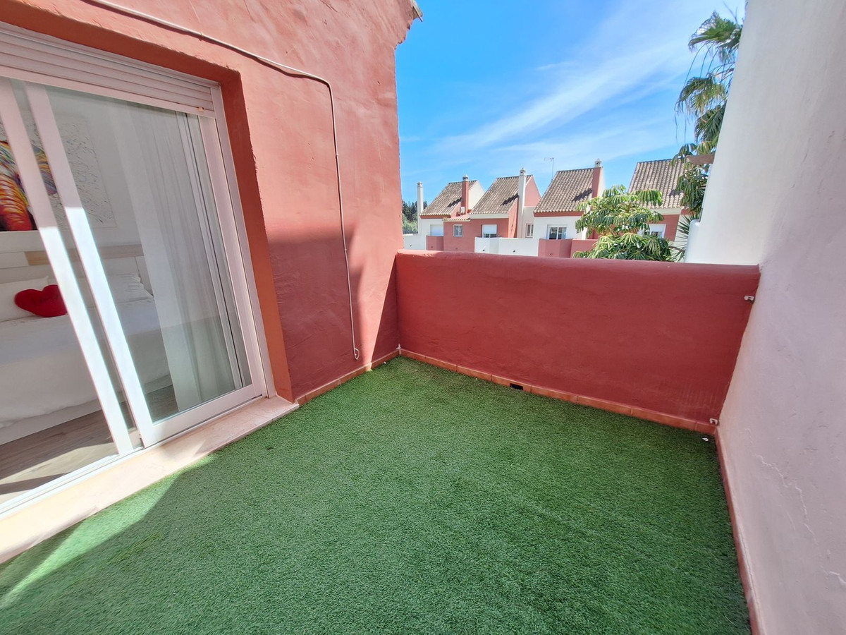 3 Bed Townhouse for sale in Estepona Costa Del Sol, Málaga, Spain