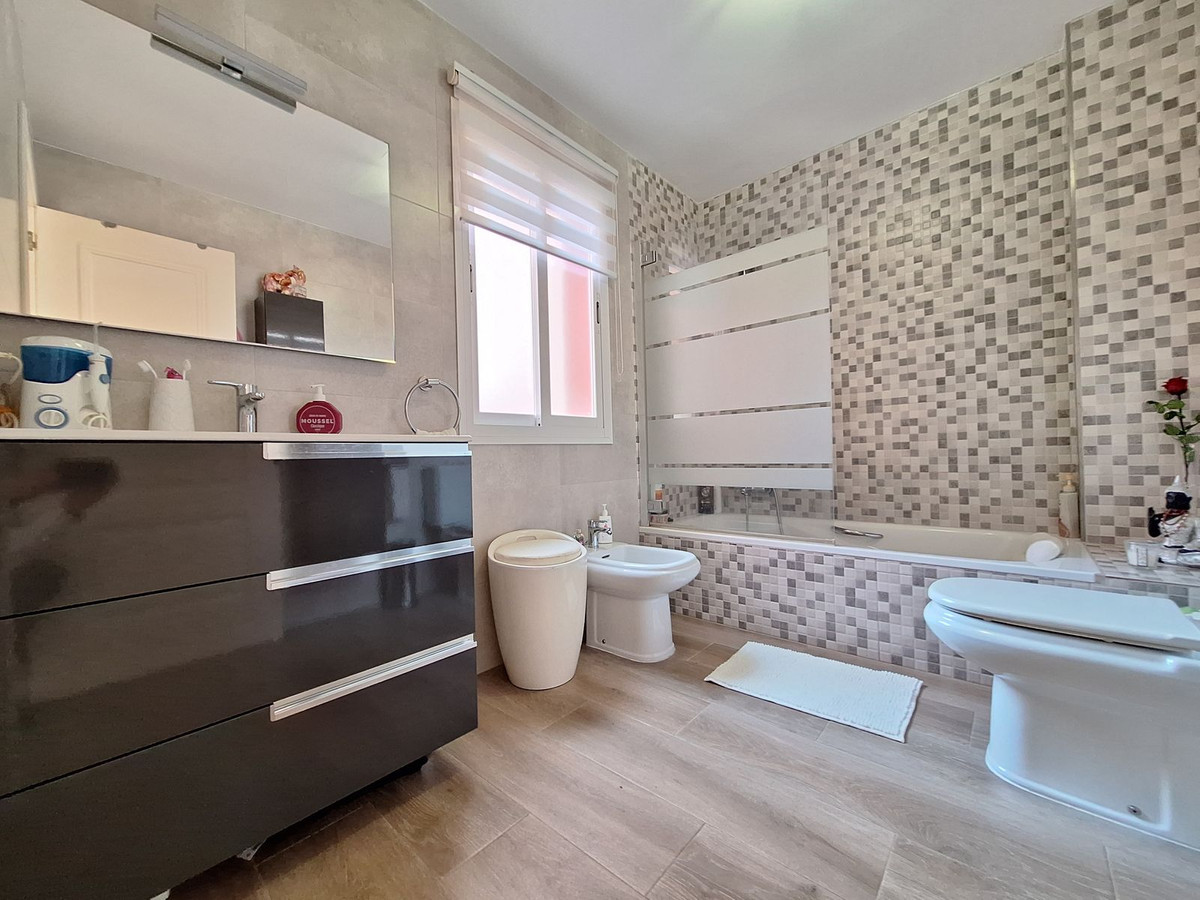 3 Bed Townhouse for sale in Estepona Costa Del Sol, Málaga, Spain