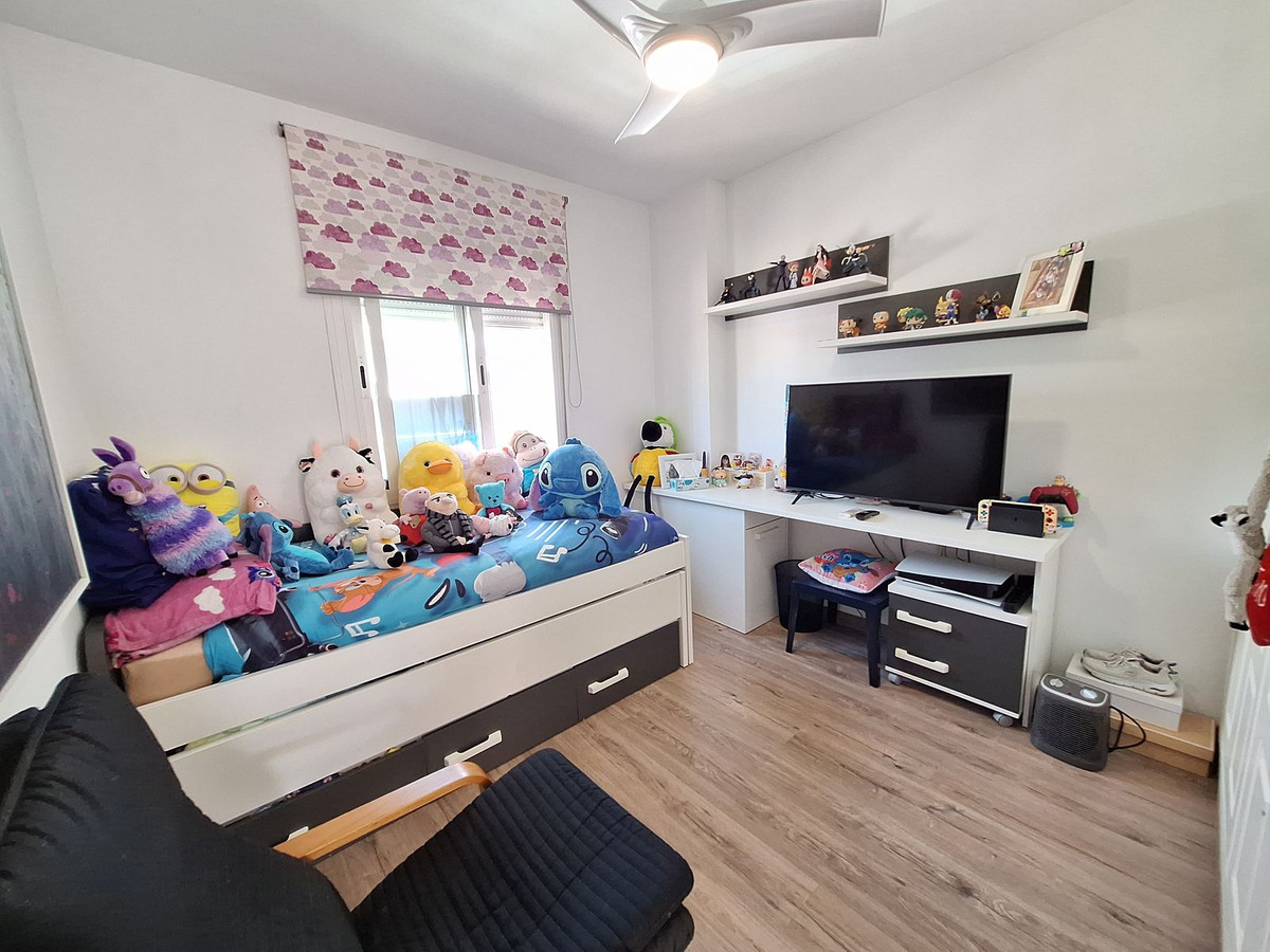 3 Bed Townhouse for sale in Estepona Costa Del Sol, Málaga, Spain