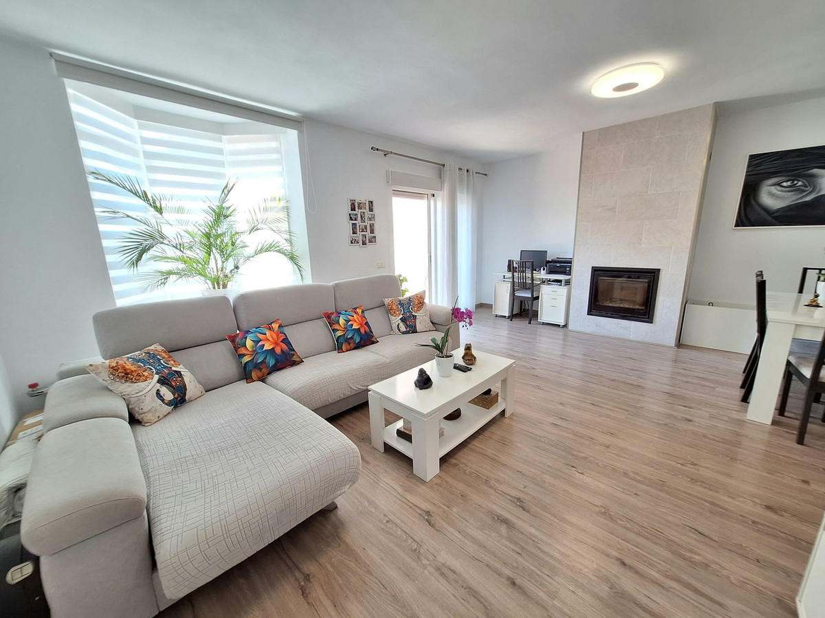 3 Bed Townhouse for sale in Estepona Costa Del Sol, Málaga, Spain