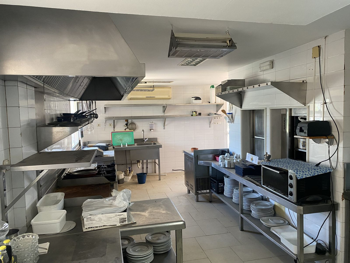 Commercial unit for sale in Mijas Golf Costa Del Sol, Málaga, Spain