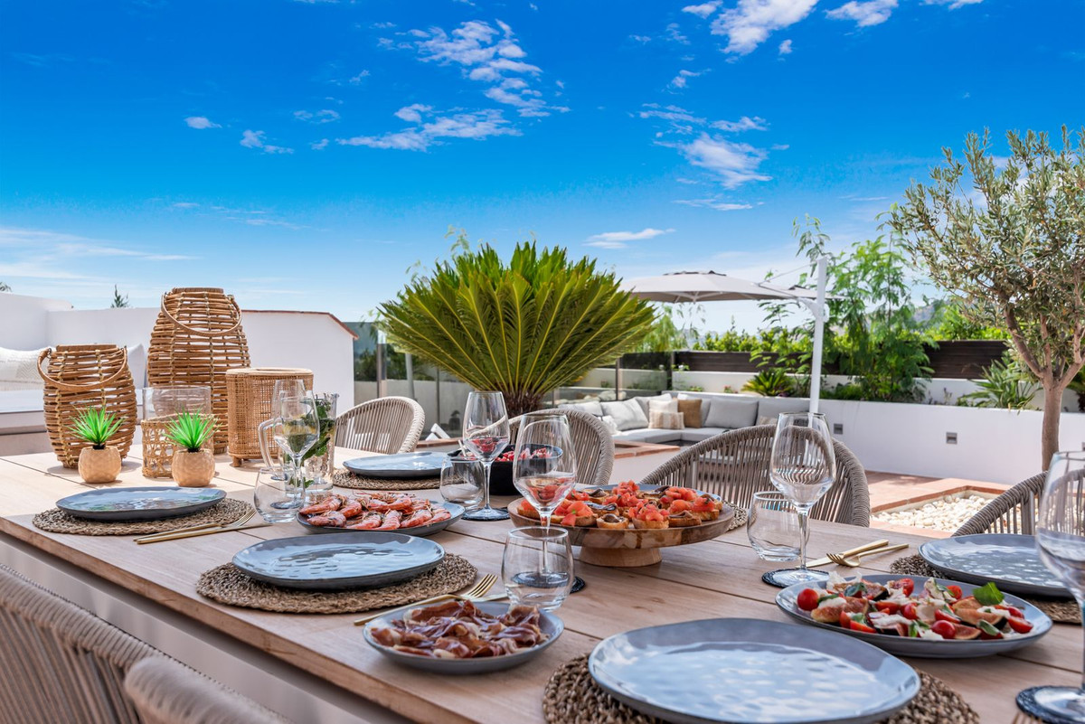 5 Bed Townhouse for sale in La Heredia Costa Del Sol, Málaga, Spain