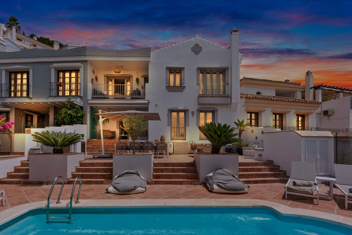 5 Bed Townhouse for sale in La Heredia Costa Del Sol, Málaga, Spain