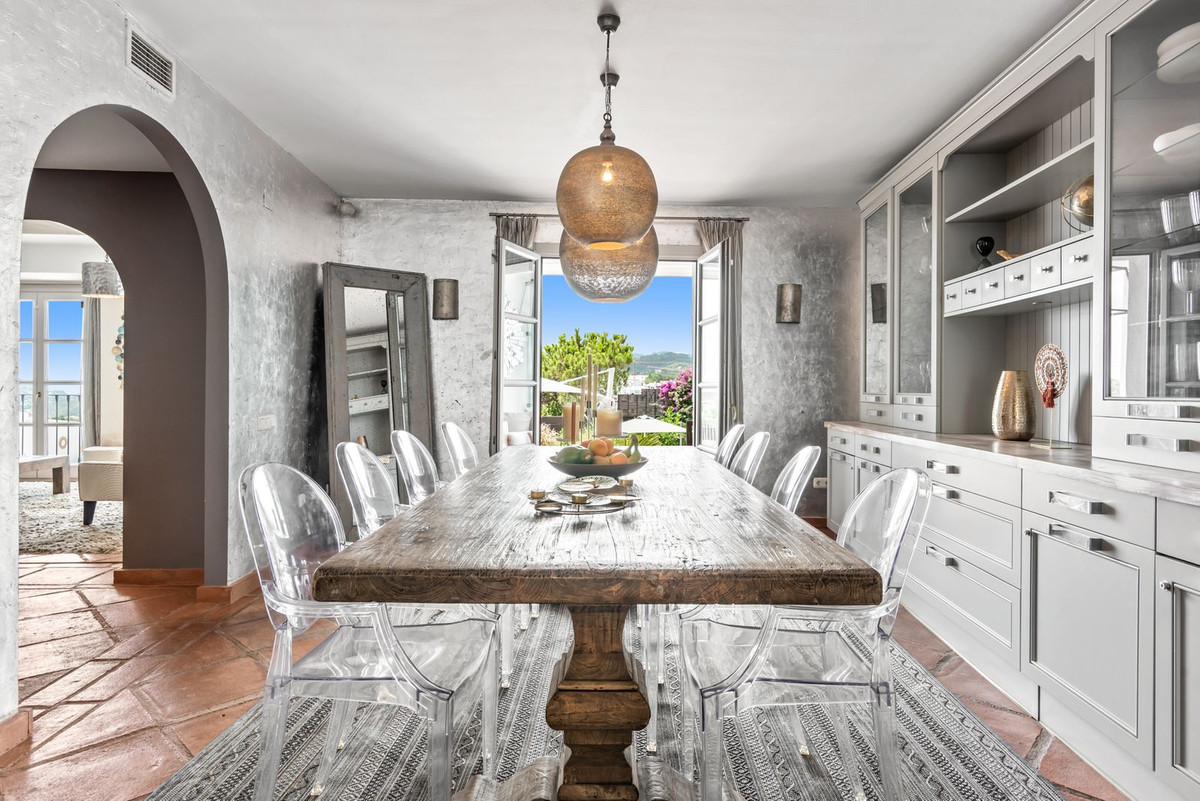 5 Bed Townhouse for sale in La Heredia Costa Del Sol, Málaga, Spain