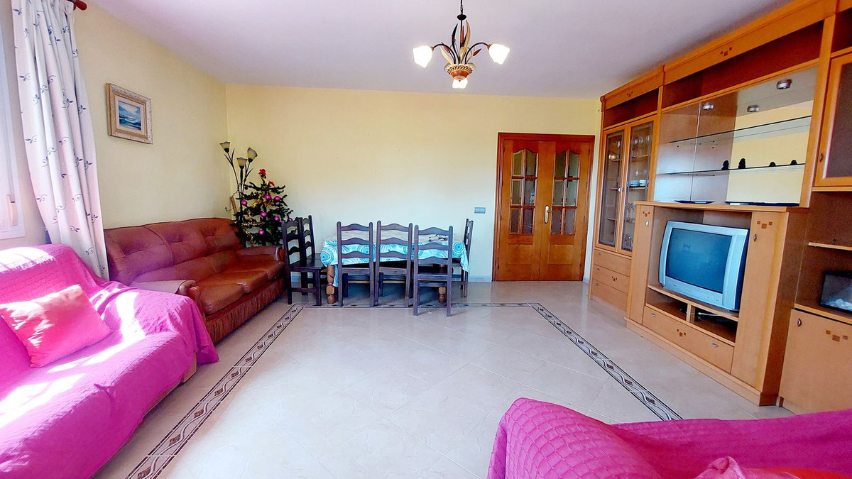 5 Bed Townhouse for sale in Mijas Costa Del Sol, Málaga, Spain