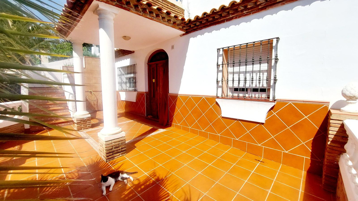 5 Bed Townhouse for sale in Mijas Costa Del Sol, Málaga, Spain