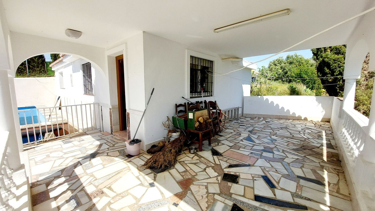 5 Bed Townhouse for sale in Mijas Costa Del Sol, Málaga, Spain