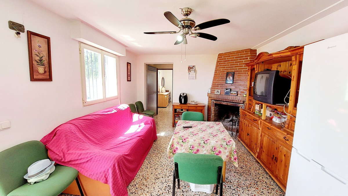 5 Bed Townhouse for sale in Mijas Costa Del Sol, Málaga, Spain