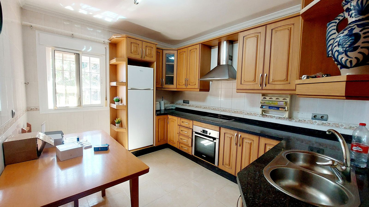 5 Bed Townhouse for sale in Mijas Costa Del Sol, Málaga, Spain