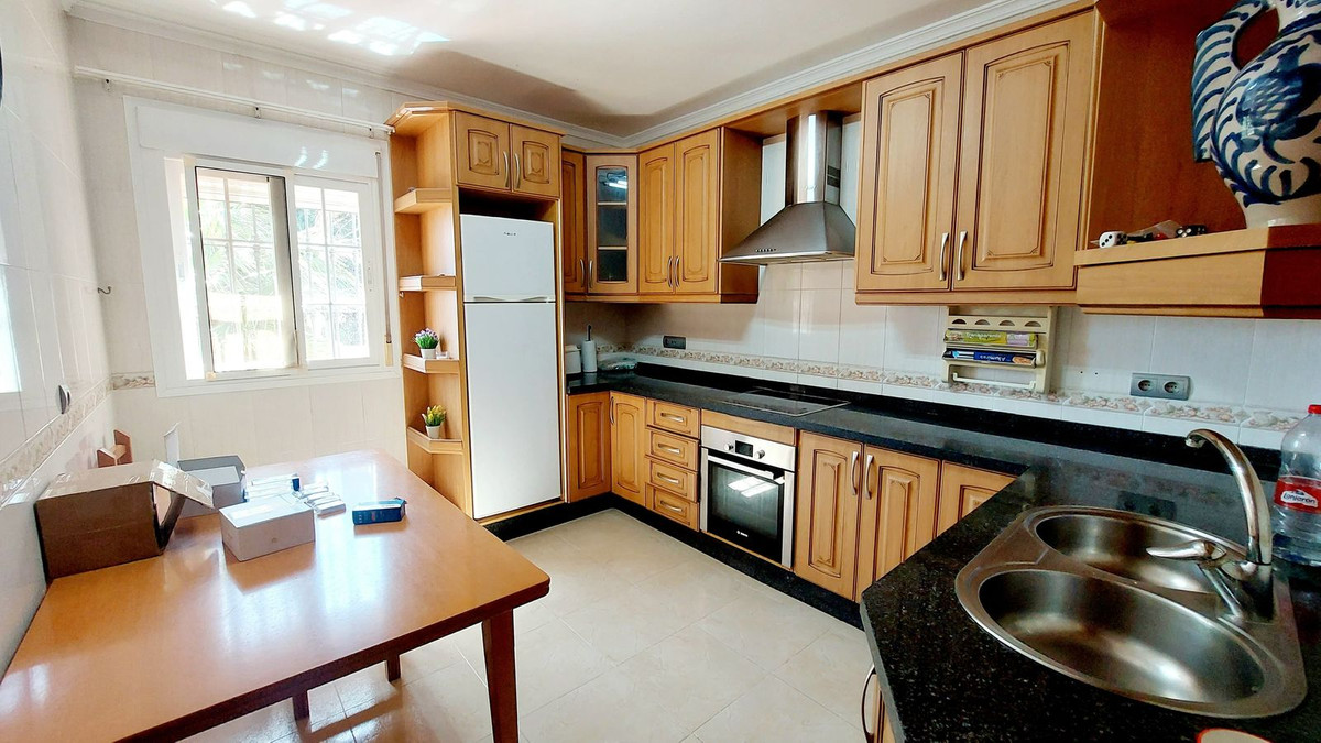 5 Bed Townhouse for sale in Mijas Costa Del Sol, Málaga, Spain
