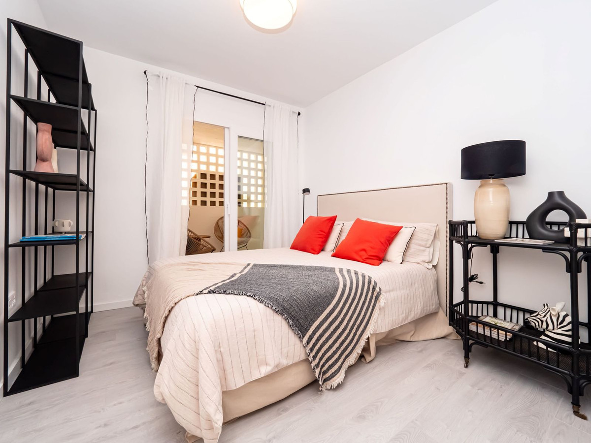 3 Bed Apartment for sale in Torreblanca Costa Del Sol, Málaga, Spain