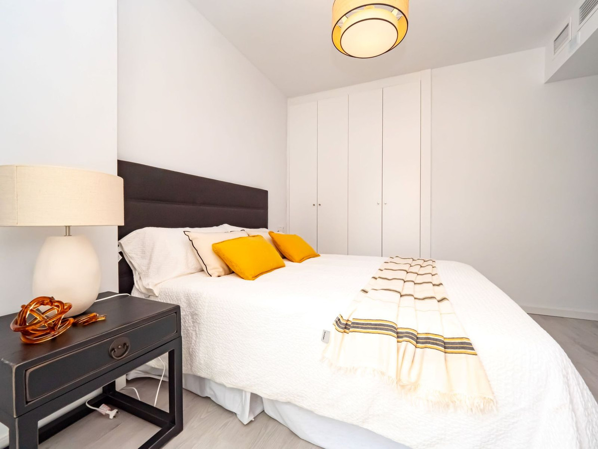 3 Bed Apartment for sale in Torreblanca Costa Del Sol, Málaga, Spain