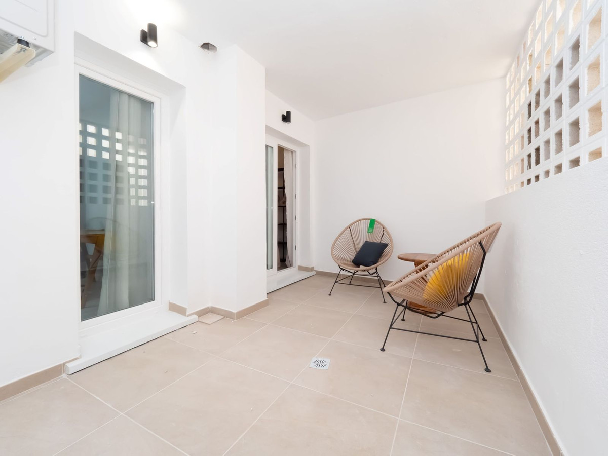 3 Bed Apartment for sale in Torreblanca Costa Del Sol, Málaga, Spain