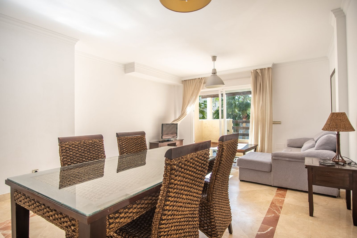2 Bed Apartment for sale in New Golden Mile Costa Del Sol, Málaga, Spain