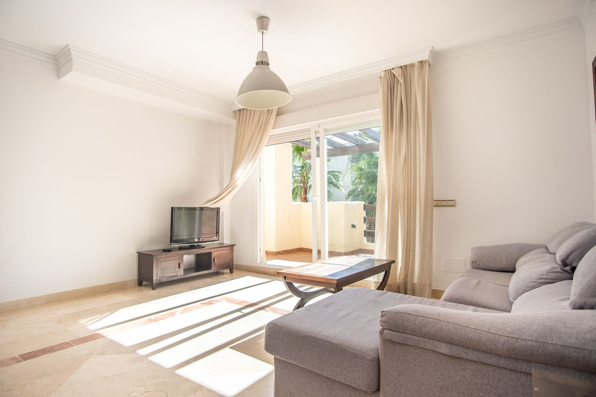 2 Bed Apartment for sale in New Golden Mile Costa Del Sol, Málaga, Spain