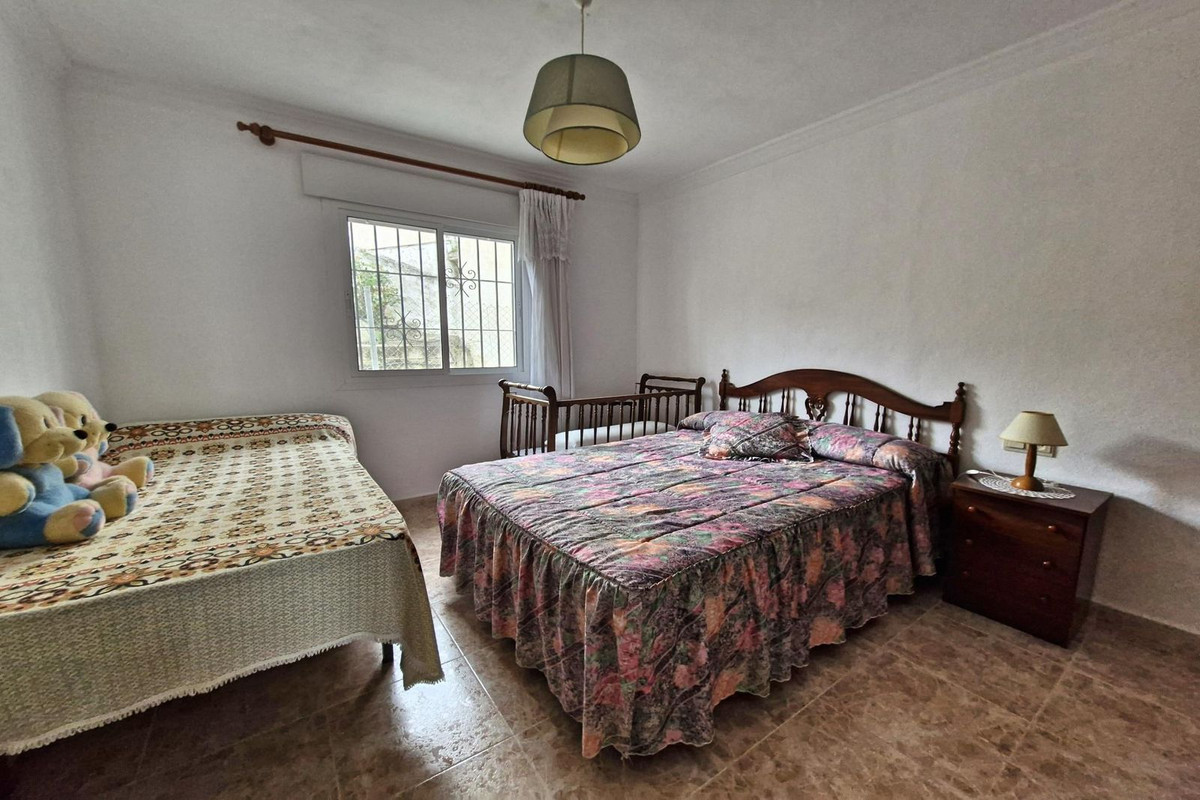 Se vende Adosada de 7 dormitorios en Costa Del Sol, Málaga, España