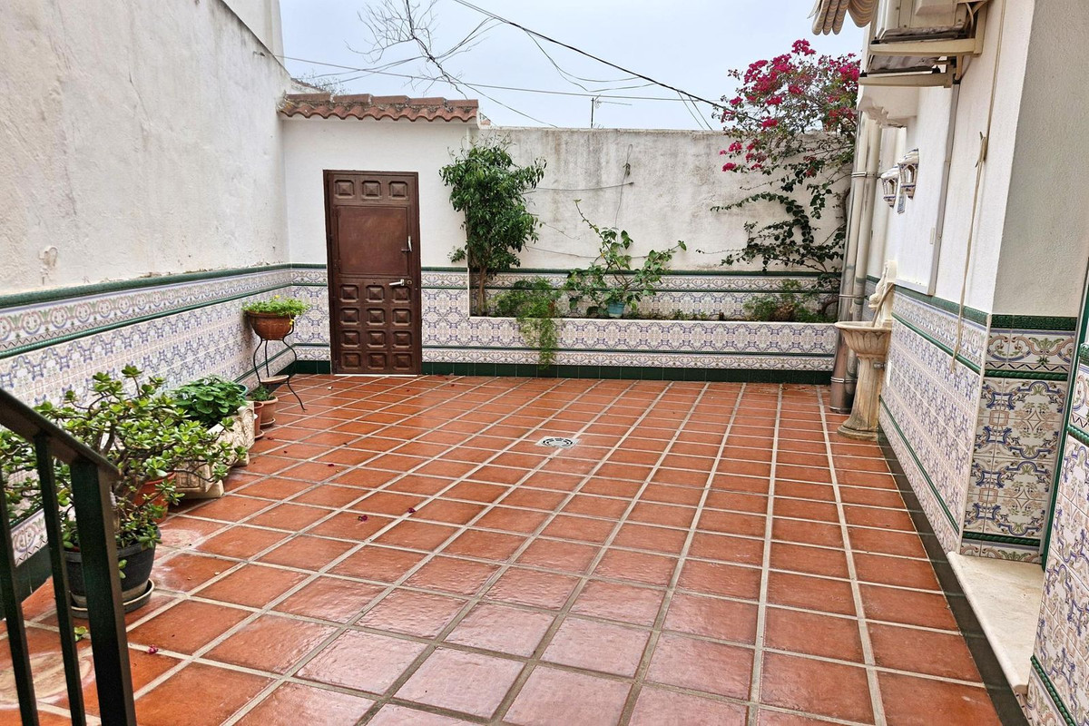 Se vende Adosada de 7 dormitorios en Costa Del Sol, Málaga, España