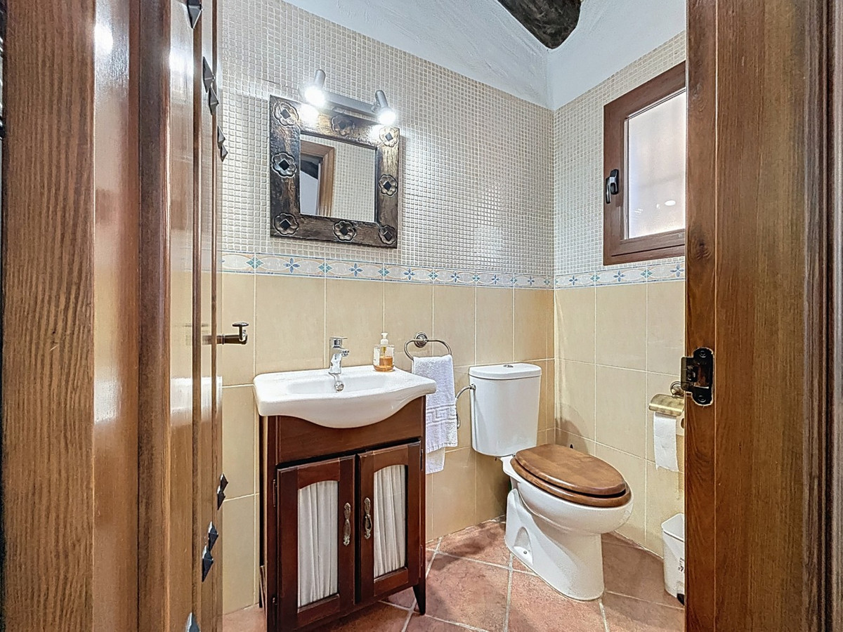 Se vende Pareada de 3 dormitorios en Costa Del Sol East, Málaga, España