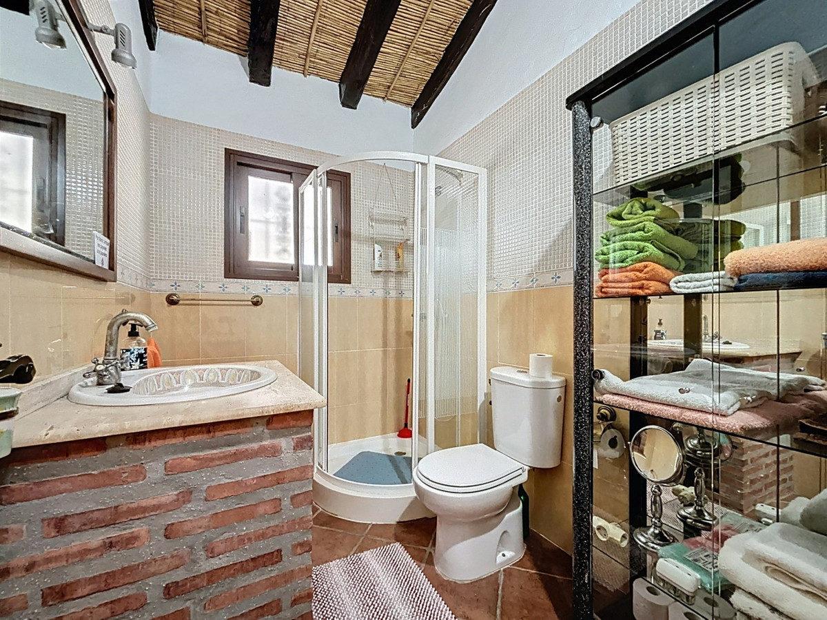 Se vende Pareada de 3 dormitorios en Costa Del Sol East, Málaga, España