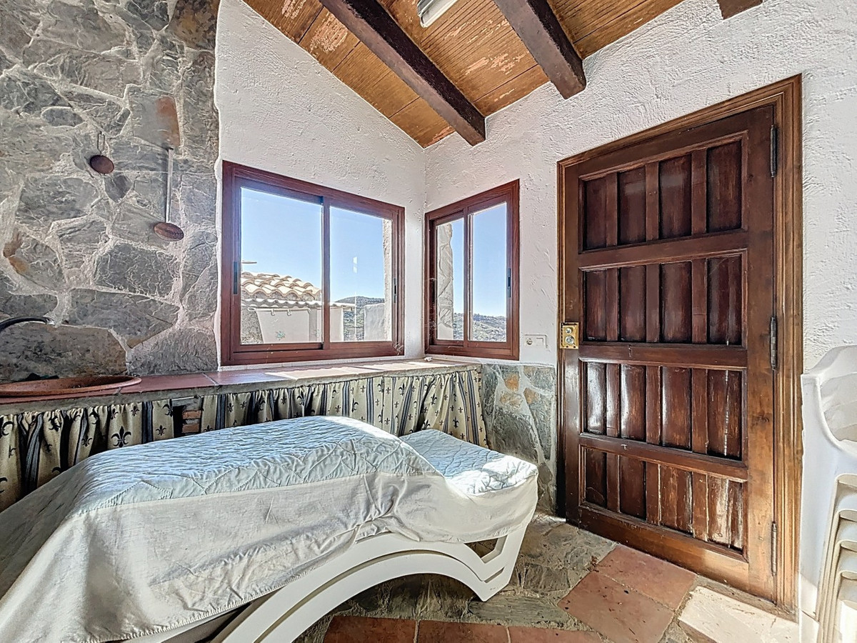Se vende Pareada de 3 dormitorios en Costa Del Sol East, Málaga, España