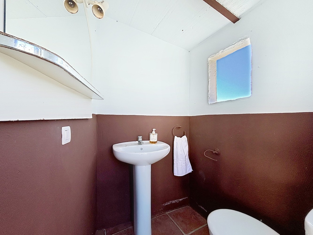 Se vende Pareada de 3 dormitorios en Costa Del Sol East, Málaga, España