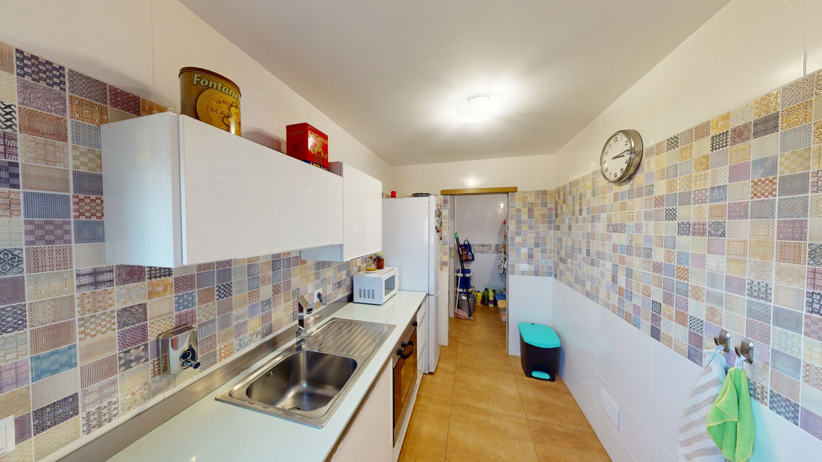 5 Bed Townhouse for sale in Arenas Costa Del Sol East, Málaga, Spain