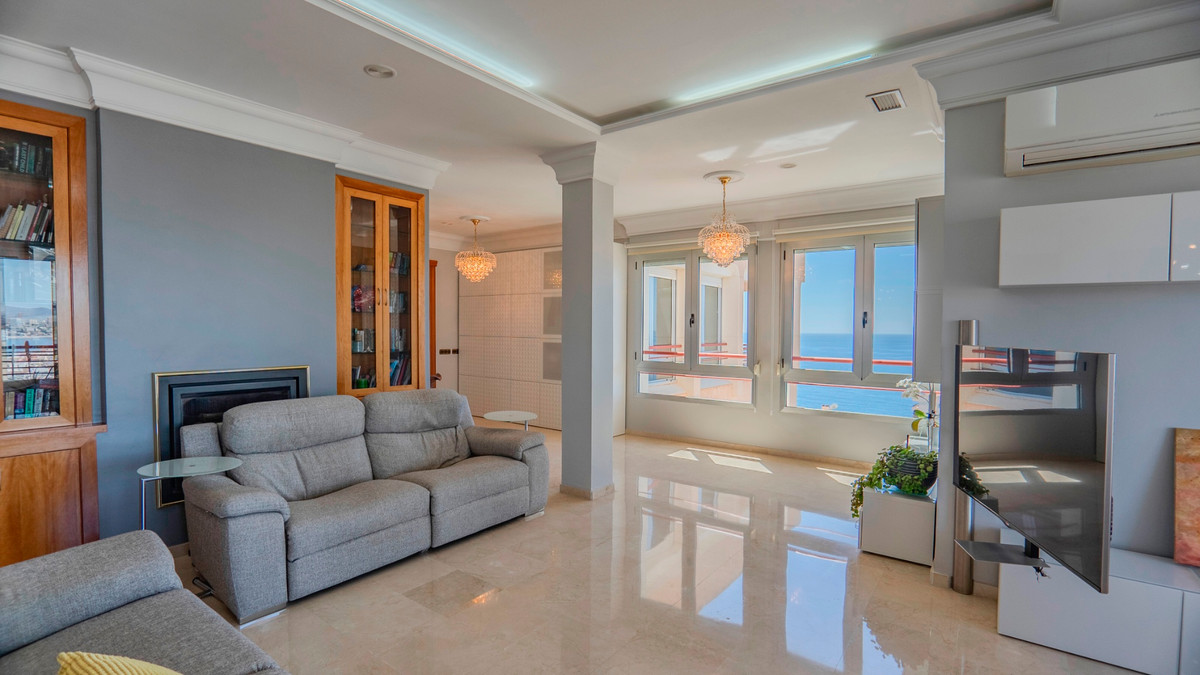 5 Bed Apartment for sale in Benidorm Costa Blanca, Alicante, Spain