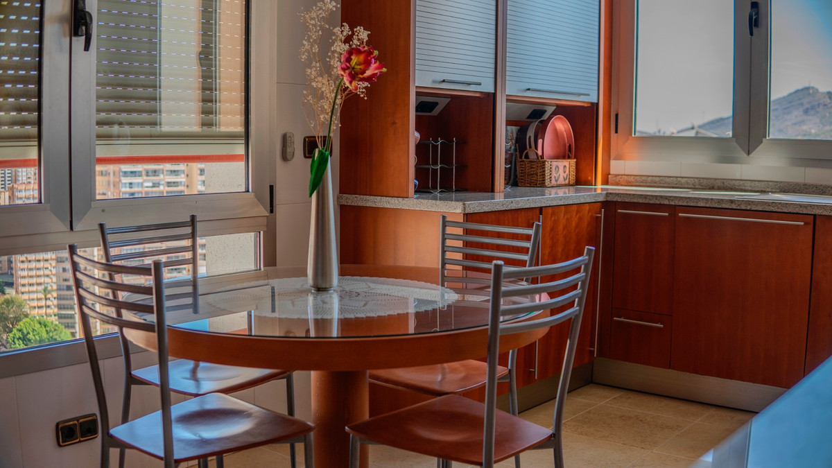 5 Bed Apartment for sale in Benidorm Costa Blanca, Alicante, Spain