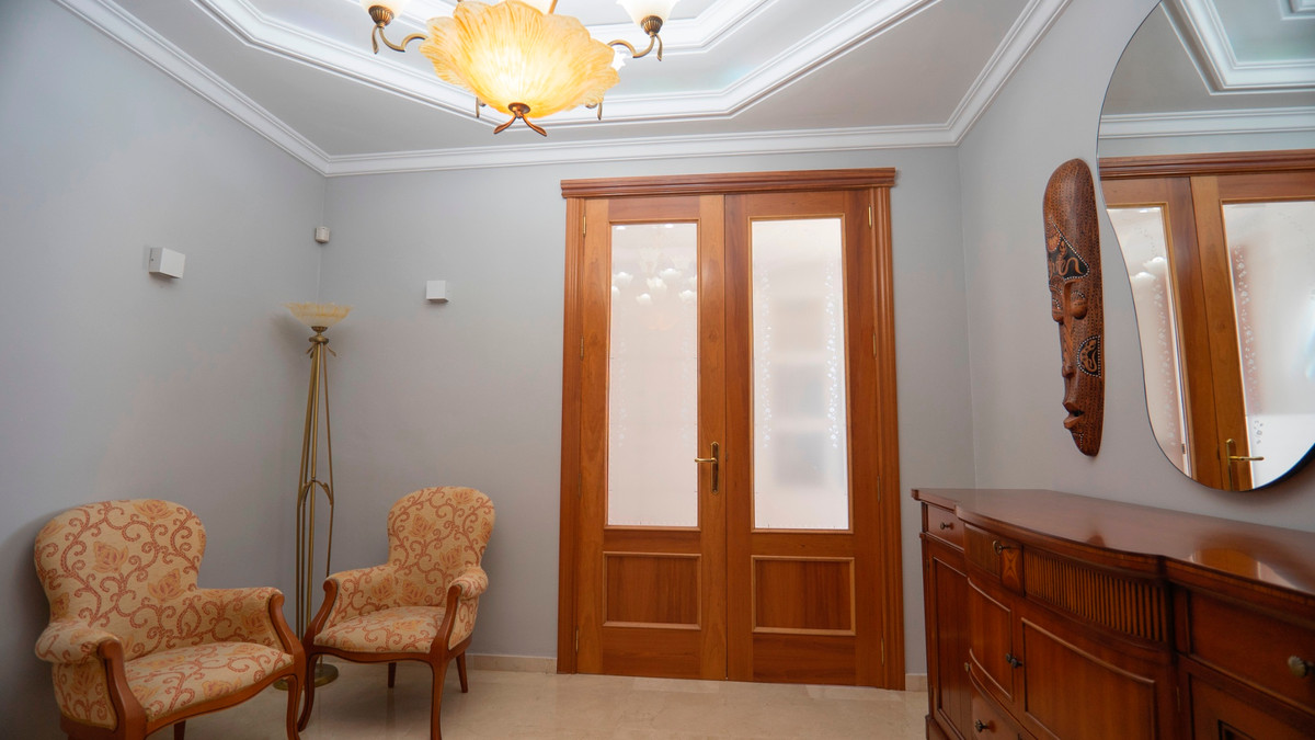 5 Bed Apartment for sale in Benidorm Costa Blanca, Alicante, Spain