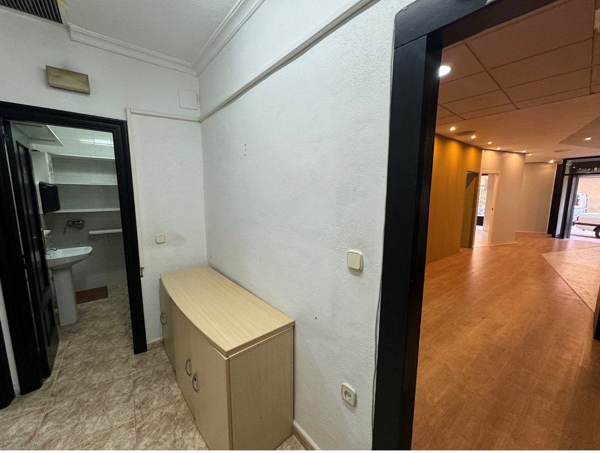 Commercial unit for sale in Guardamar Del Segura Costa Blanca, Alicante, Spain
