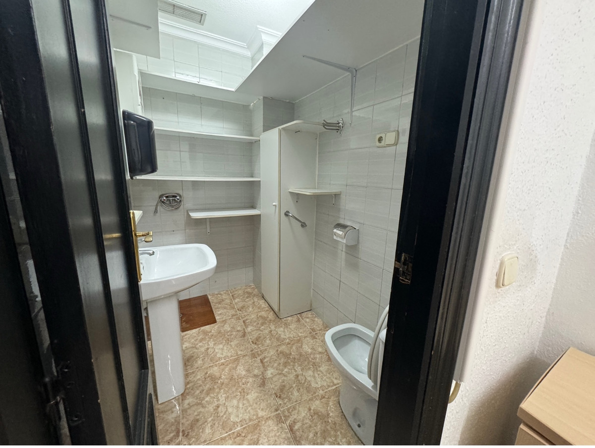 Commercial unit for sale in Guardamar Del Segura Costa Blanca, Alicante, Spain