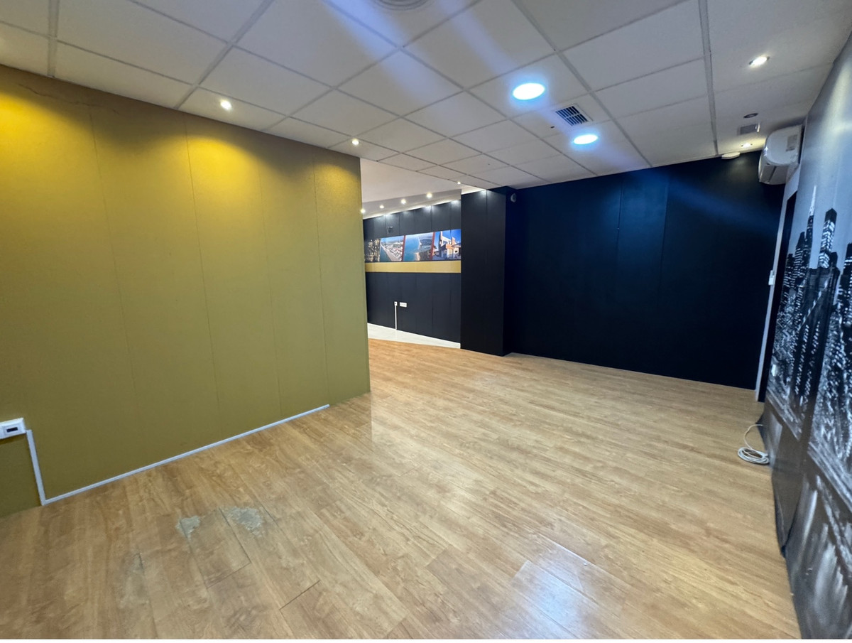 Commercial unit for sale in Guardamar Del Segura Costa Blanca, Alicante, Spain