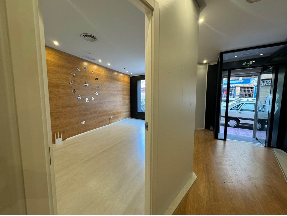 Commercial unit for sale in Guardamar Del Segura Costa Blanca, Alicante, Spain