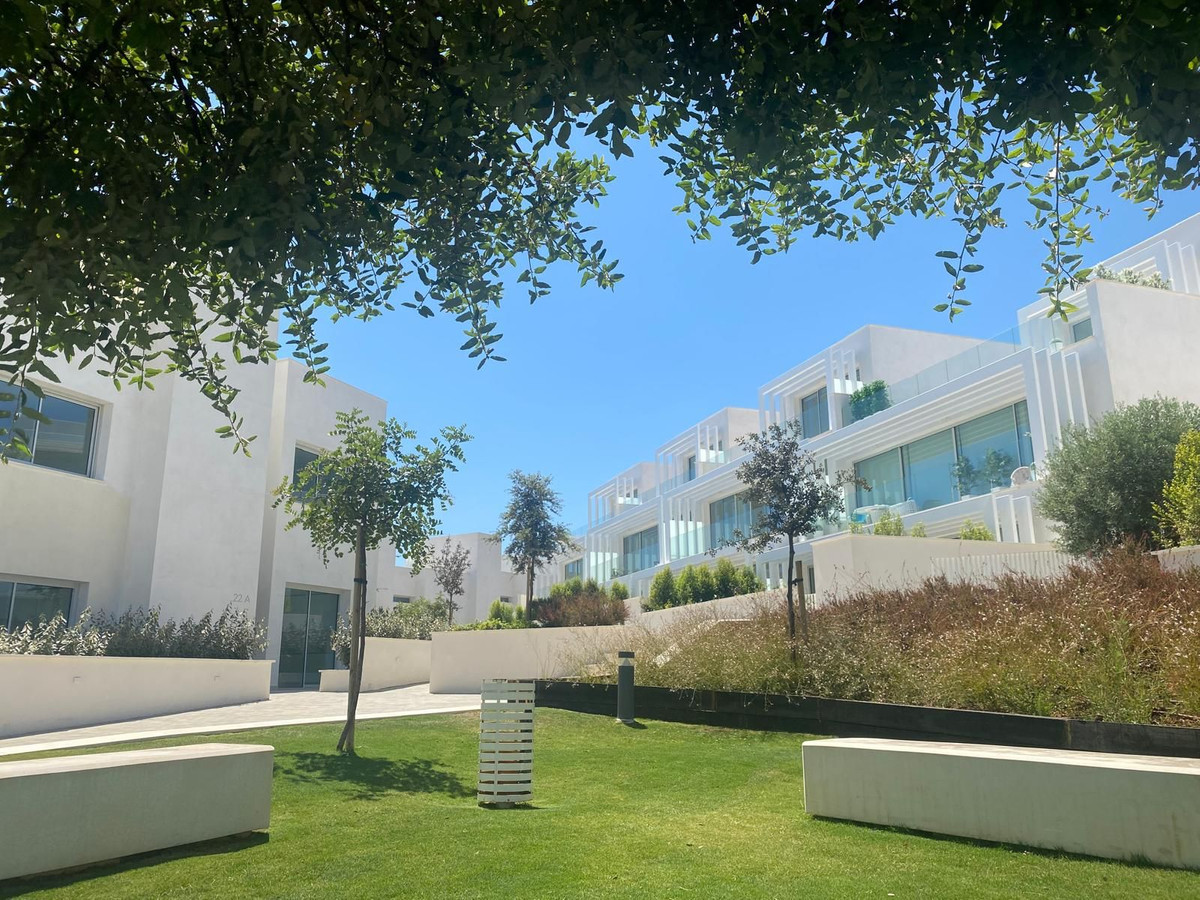 Se vende Adosada de 3 dormitorios en Costa Del Sol, Cadiz, España
