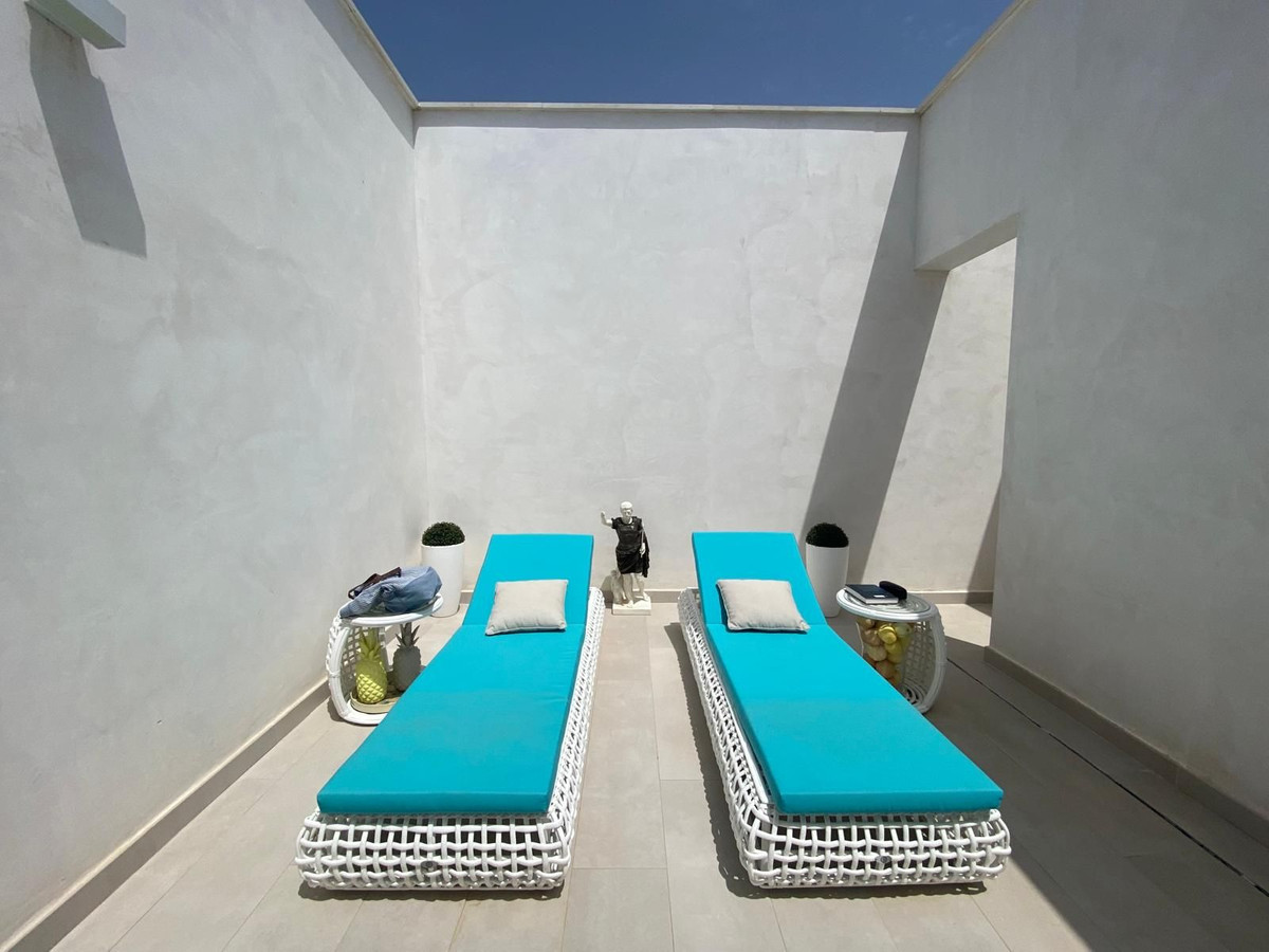 Se vende Adosada de 3 dormitorios en Costa Del Sol, Cadiz, España
