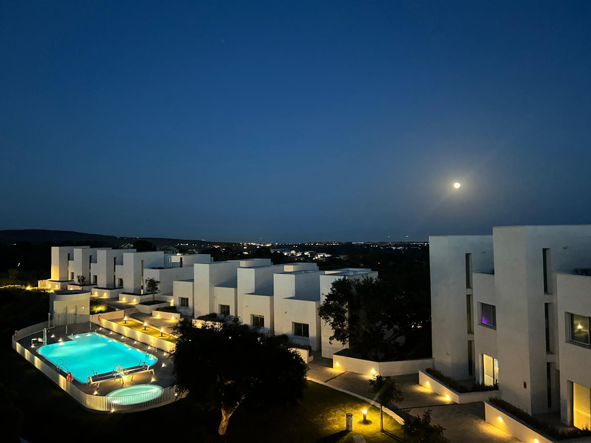 Se vende Adosada de 3 dormitorios en Costa Del Sol, Cadiz, España