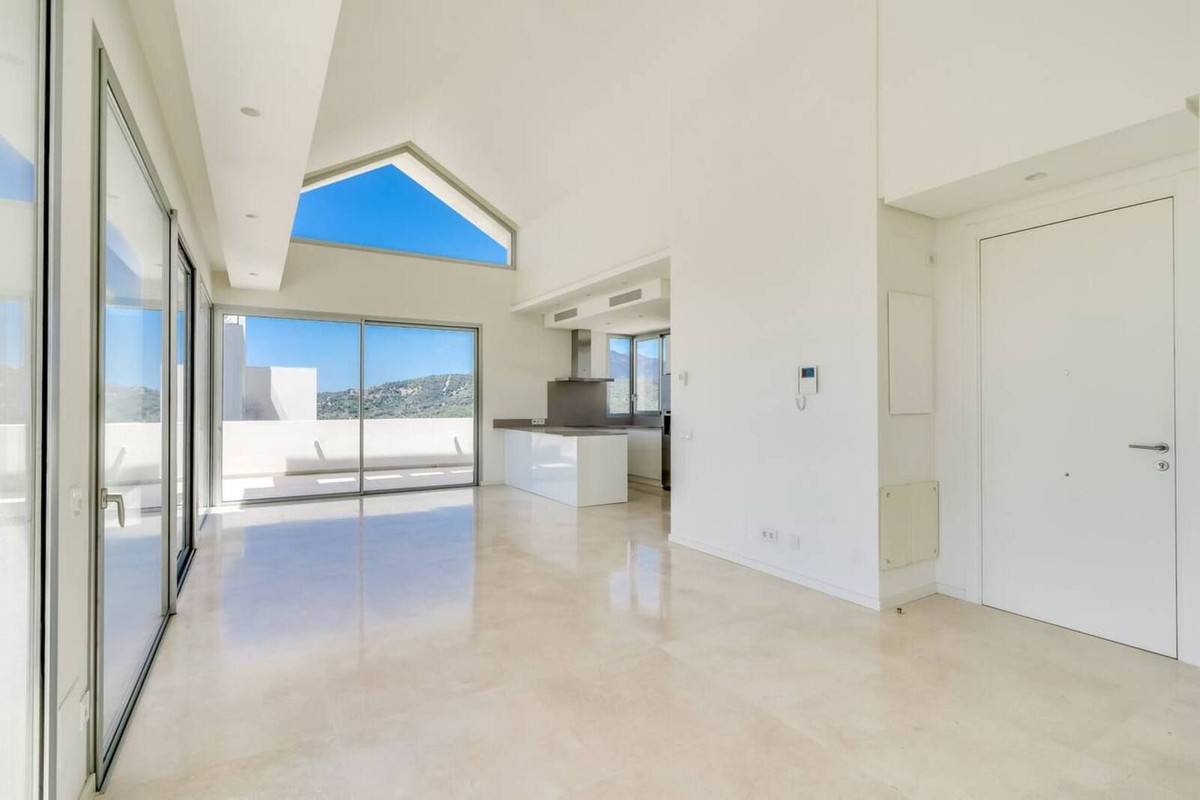 4 Bed Apartment for sale in Benahavís Costa Del Sol, Málaga, Spain